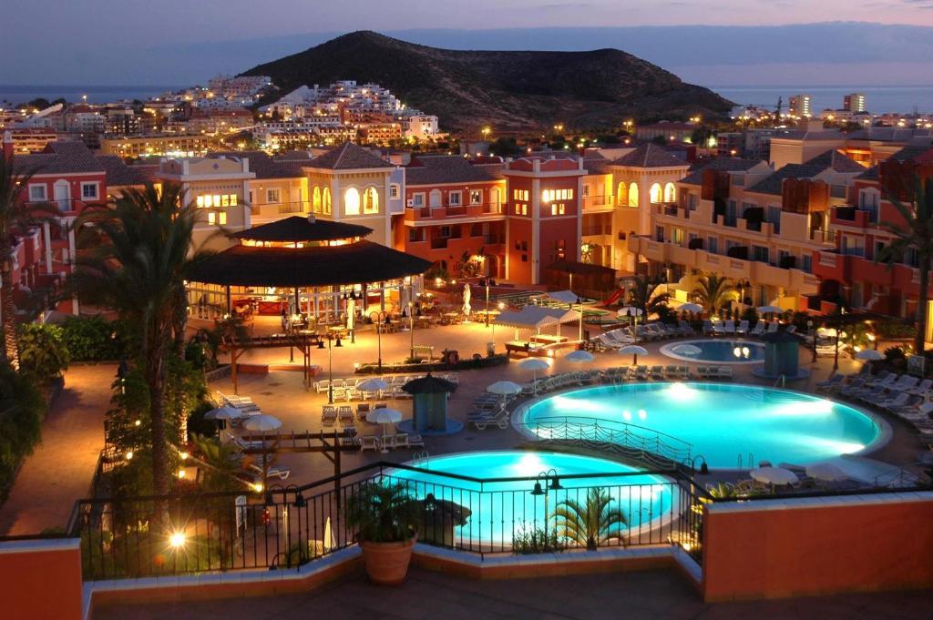 Apartamentos Granada Park Playa de las Américas Exterior foto